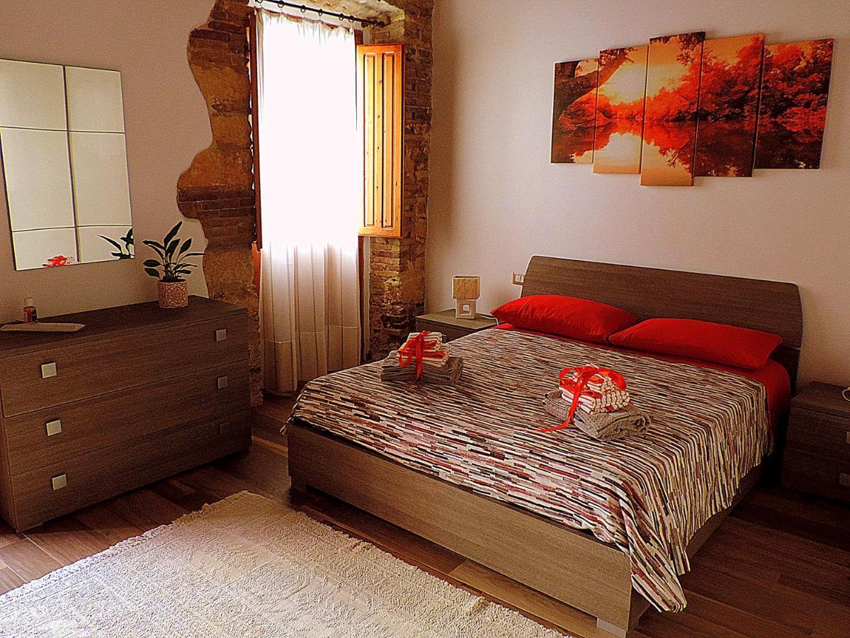 Bed and Breakfast Sa Fabbrica De Sant'Anna Cagliari Exterior foto